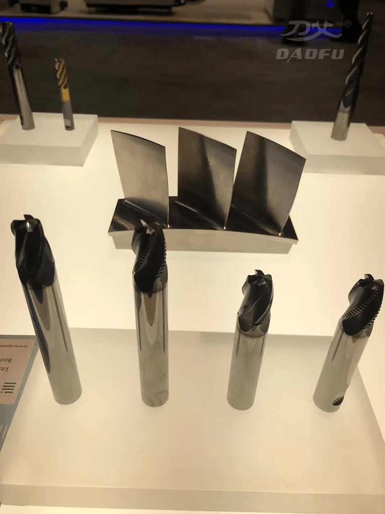 钨钢铣刀